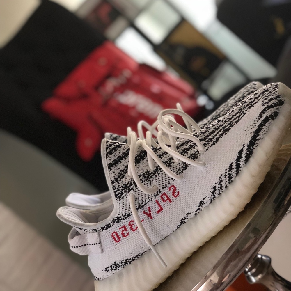 Yeezy- off white - balenciaga- nmd - gucci